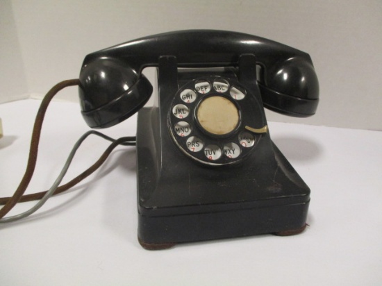 Vintage Bell System Rotary Dial Desk Telephone