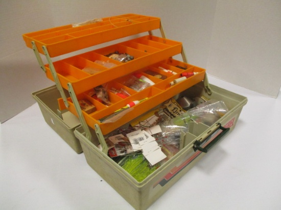 Rebel 635 17" Tackle Box with Contents