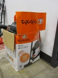 Kubota 4 Gallon Shop Vac
