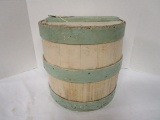 Green & White Bucket w/lid (Imporia, VA)