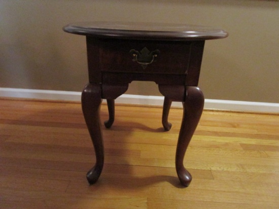 Oval Wood Side Table with Drawer and Queen Anne Style Legs