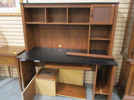 3 Piece Wood Look L-Shaped Desk with Hutch and Black Laminate Top