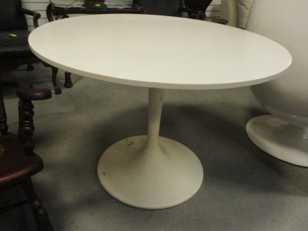 IKEA Docksta Mid-Century Style White Tulip Table | Estate & Personal  Property Furniture Tables | Online Auctions | Proxibid