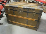 Antique Goldsmith & Son Never Break Trunk