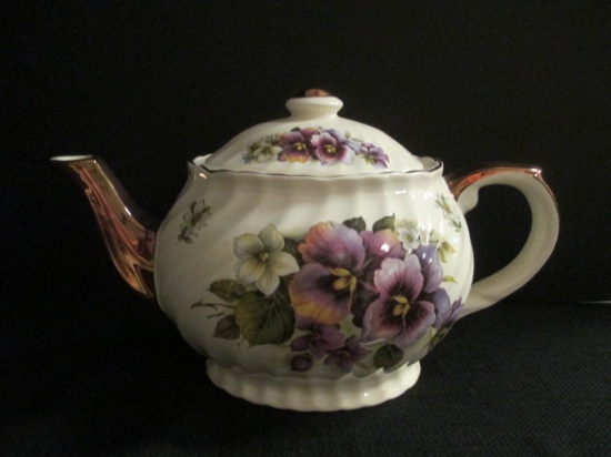 Royal Caldone by Ceracraft, LTD Teapot