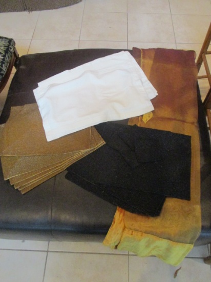Williams-Sonoma Linen Napkins, Shear/Velvet Table Clothe and Beaded Placemats