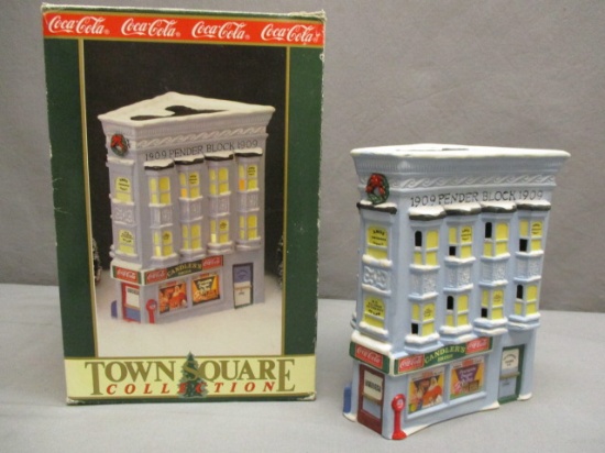 Coca-Cola Town Square Collection "1909 Pender Block - Chandlers Drug Store" w/Light Cord 1991