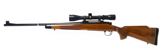 Remington Model 700 .30-06 Bolt Action Hunting Rifle w/ Simmons 3-9x40 Scope