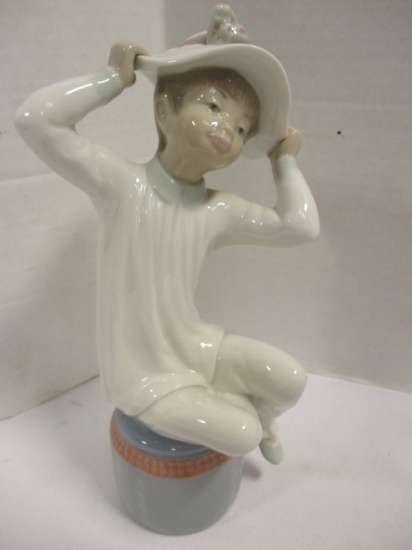 Lladro Girl Sitting on Stool Holding Her Bonnet" High Gloss Figurine