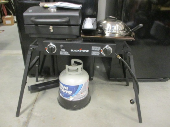 Blackstone Tailgator Combo Propane Grill Box/Griddle Cooker