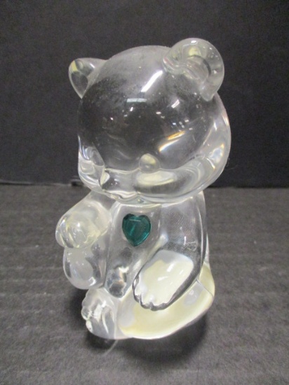 Fenton Clear Bear with Green Heart has Sticker