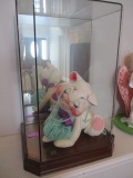 1999 Annalee Dolls Playful Kitty Cat in Mirrored Display Case