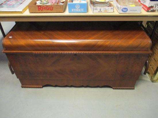 Lane Cedar Lined Blanket Chest