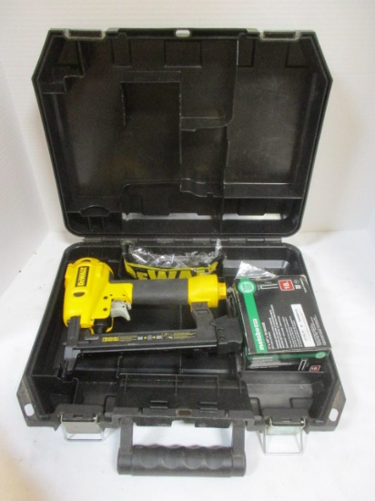 DeWalt 1" Narrow Crown Stapler with Staples in Case