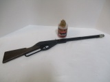 Daisy Model 105B BB Gun and Partial Bottle of BB Pellets