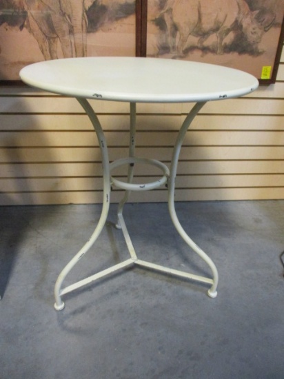 Round Distressed Painted Table