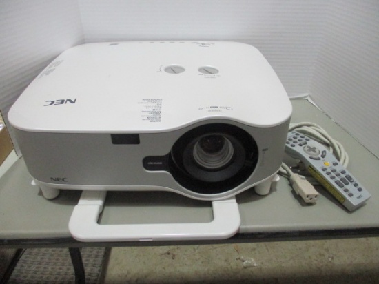 NEC NP1150 Projector with Remote