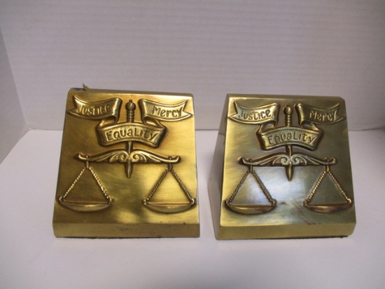 Brushed Brass Scales Of Justice Bookends