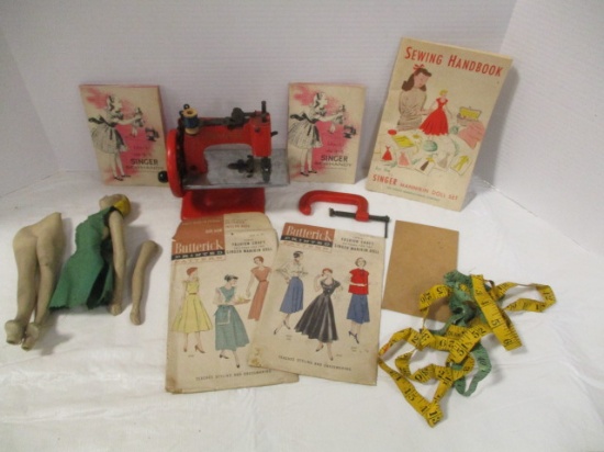 Vintage Singer Sewhandy Model 20 Child's Sewing Machine, Instruction Books,
