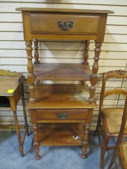 Pair of Kling Cherry Wood Nightstands with 1 Drawer and Undershelf