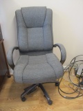 High Back Rolling Armed Office Chair