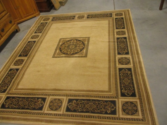 Chateaux Ivory and Black Area Rug