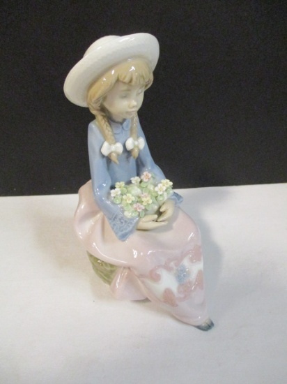 Lladro "I Would Give Them to Mom" No. 5.554