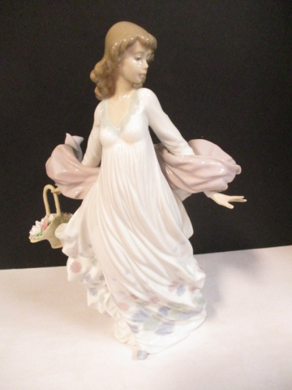 Lladro "Spring Splendor" No. 05898