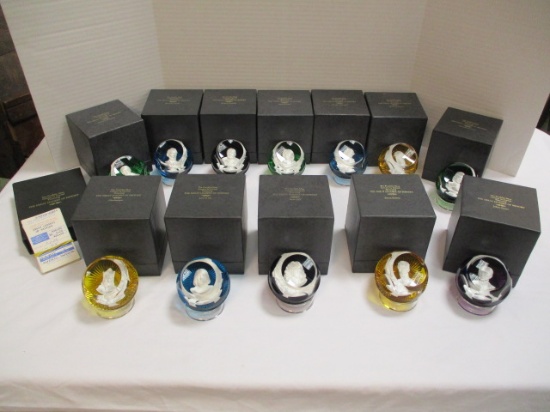 Set of 12 Franklin Mint Baccarat Cameos in Crystal
