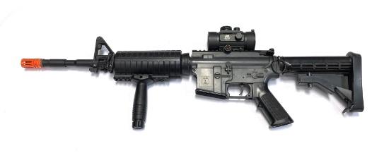 Echo 1 USA M4 Carbine Electric Airsoft Gun with Red Dot w/ Upgraded Hop-Up System