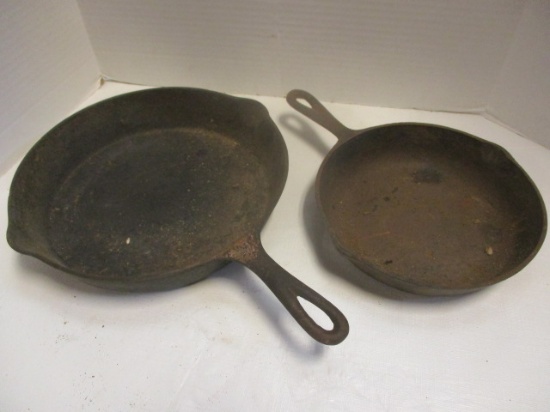 10" Cast Iron "S" Skillet And 8-1/2" No. 5 Pan.