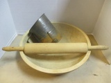 Munsing 2nd Wooden Dough Bowl, Rolling Pin, And