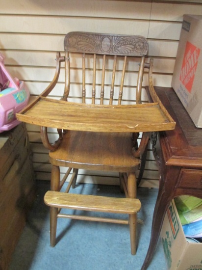 Gingerbread Style Vintage Wooden Highchair