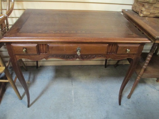 Cavard et Cie 3-Drawer Kneehole Desk With Carved Leaf Trimwork