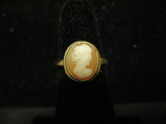 10k Gold Cameo Ring