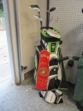 Taylor Made Catalina Golf Bag with Taylor Made Hybrid Drivers and Ghost Spider Putter