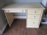 Wood Desk with Knee Hole and Three Side Drawers