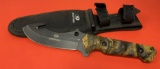 MOSSY OAK Gut Hook Hunting Knife in Camouflage with Scabbard Pouch