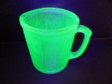 Uranium Glass 4 Cup Measuring Cup