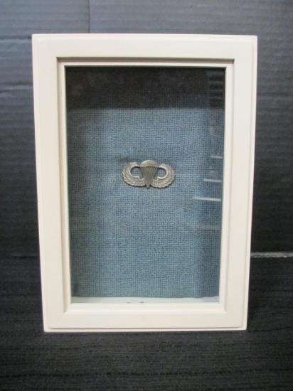 WWII US Paratrooper Jump Badge In Shadowbox