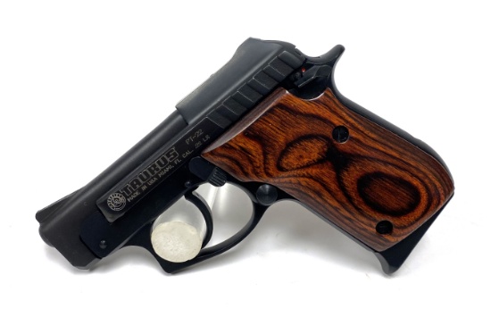 Excellent Taurus PT-22 .22 LR Semi-Autmoatic Flip-Up Barrel Pocket Pistol