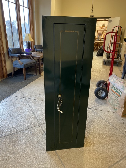 Stack On 14-Gun Security Cabinet Gun Safe - Hunter Green - With Key
