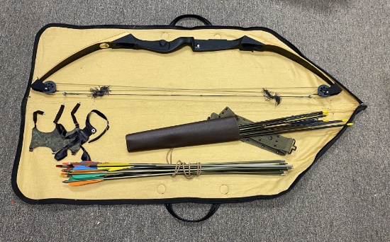 Vintage Jennings Model T Compound Bow in Case with Arrows, and Custom Quiver with Web Belt