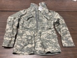 New Digital Camouflage US Army Cold Weather Field Coat - Size: Medium-Short