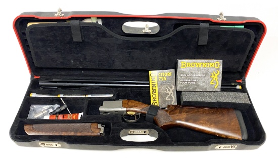 Fully Loaded Browning Citori 725 Pro Sporting O/U 12/20 GA. Shotgun with Pro Fit Comb in Briley Case