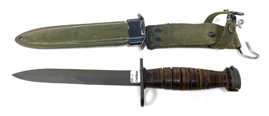 US M4 Imperial Bayonet with U.S. M8 Scabbard