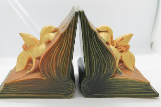 Roseville Zephyr Lily  Bookends - marked 16