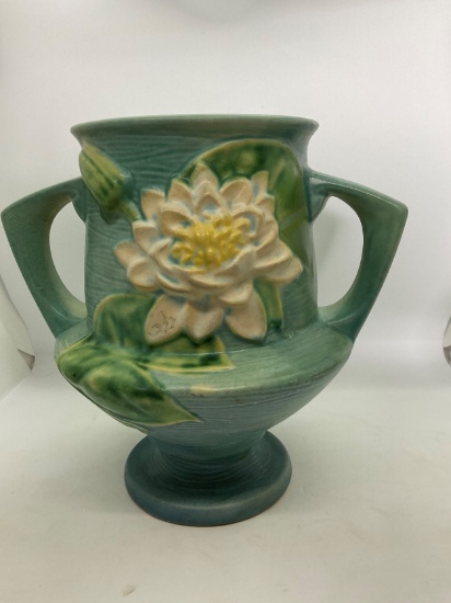 Roseville 175-8 Waterlily Two Handled Vase