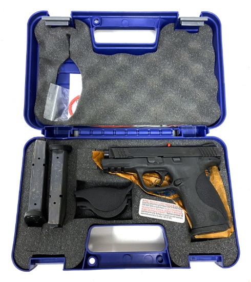 Excellent Smith & Wesson M&P 45 Stainless .45 AUTO Semi-Automatic Pistol