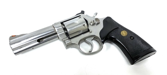 S&W Model 686 .357 Magnum Revolver used by OJ Simpson in CIA Code Name: Alexa